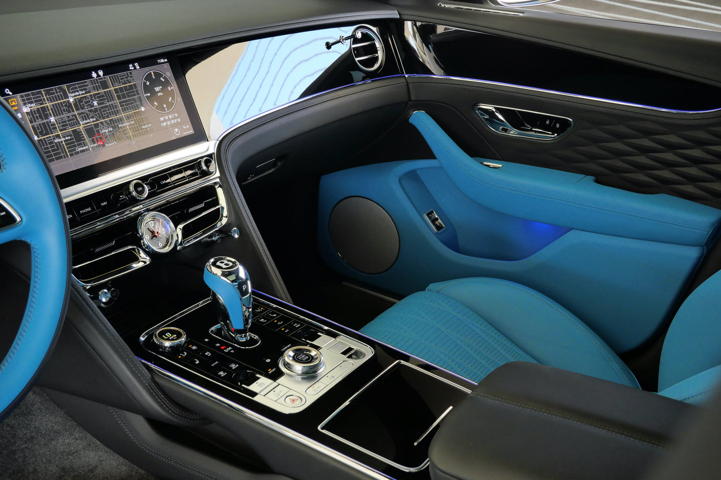 Black Bentley Flying Spur (Exotic Car Rentals In Los Angeles)