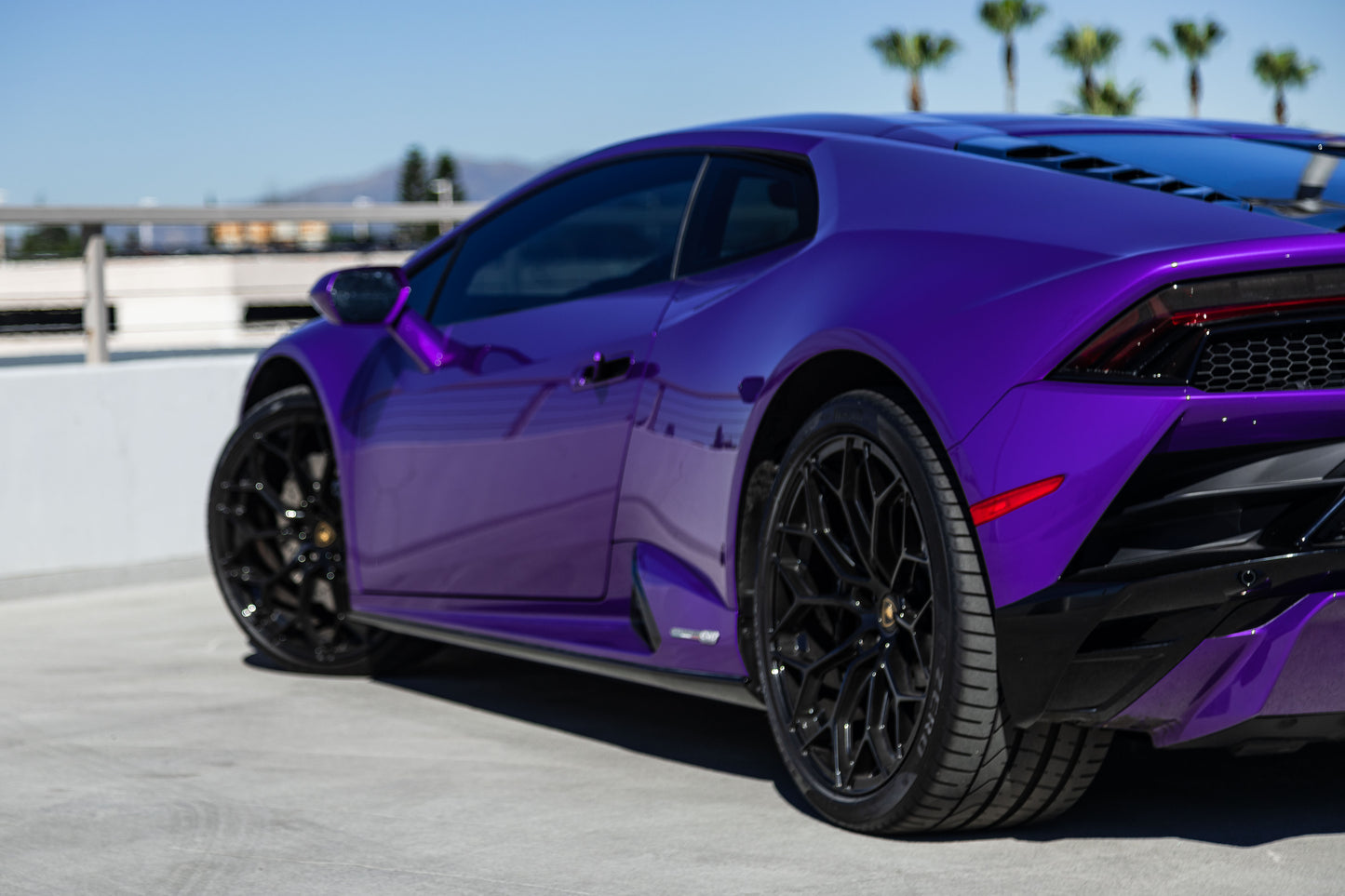 Purple Lamborghini Huracan Evo Coupe (Exotic Car Rentals In Los Angeles)