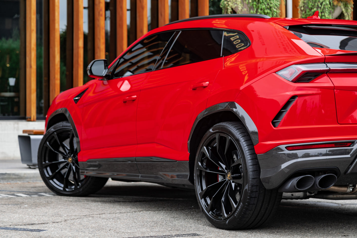 Lamborghini Urus Red (Exotic Car Rentals In Los Angeles)
