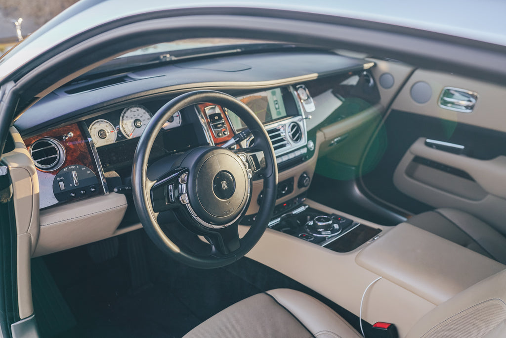 Black Rolls Royce Wraith (Exotic Car Rentals In Los Angeles)