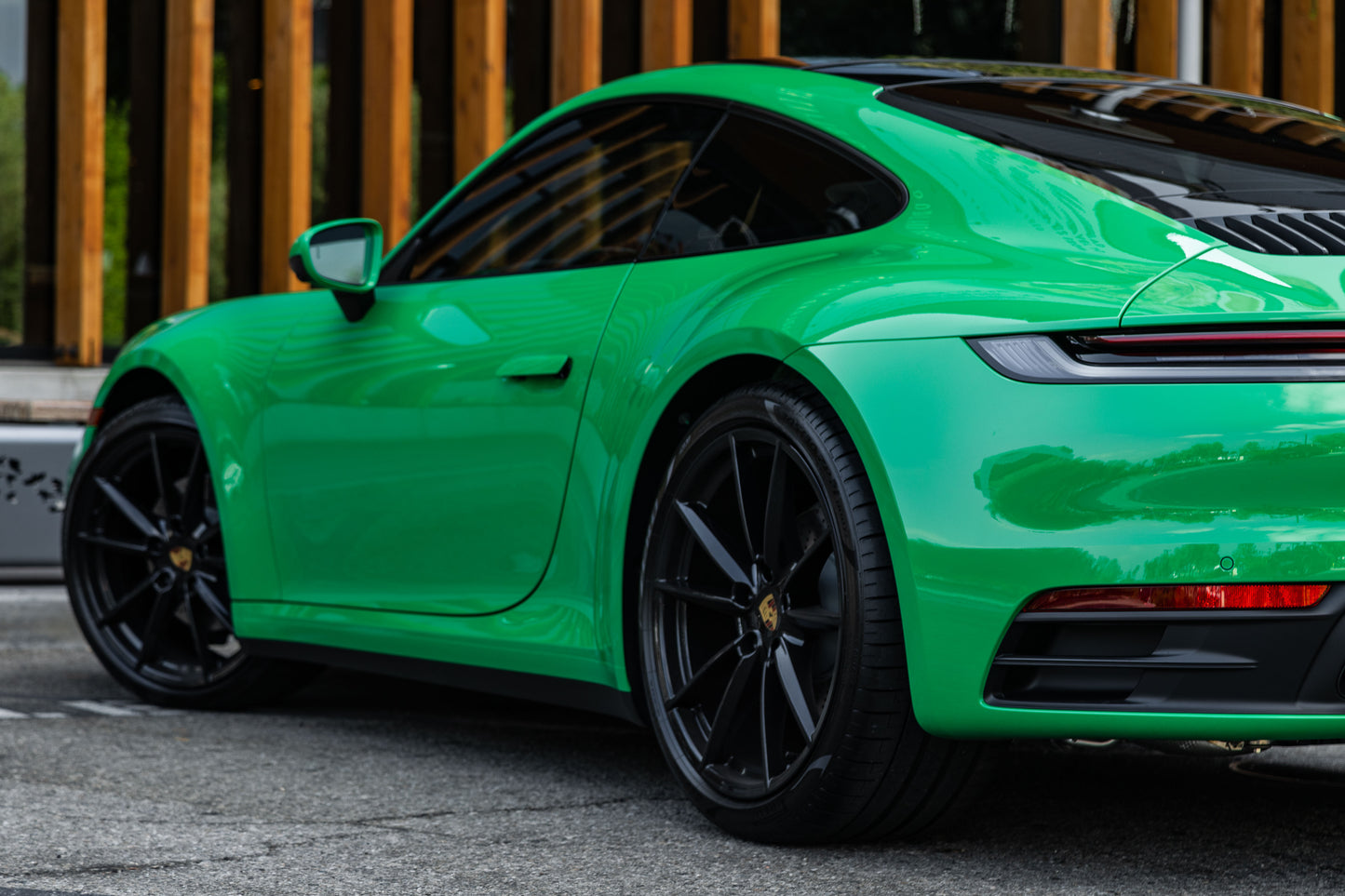 Porsche 911 Carrera Green (Exotic Car Rentals In Los Angeles)
