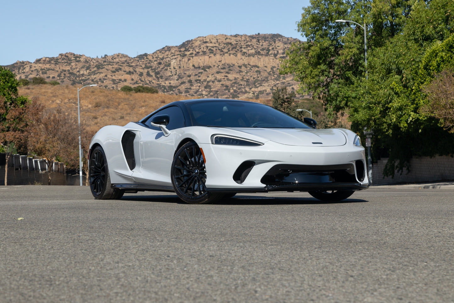 White Mclaren GT (Exotic Car Rentals In Los Angeles)